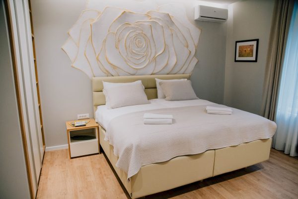 Charming Central Studio