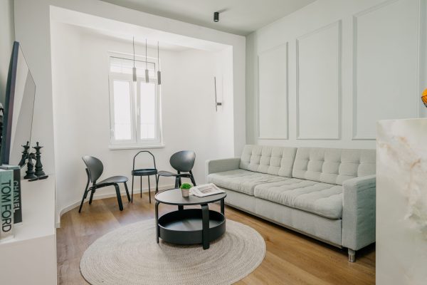 City Center - Design One-Bedroom Apartment